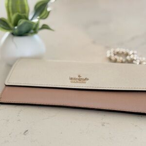 Kate Spade Cream and Tan Wallet Sleek Design